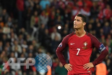 Euro 2016 - Portugal vs Wales imbang 0-0 di babak pertama