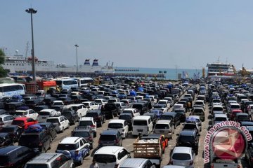 Selaksa parade mudik dan Lebaran pada H-4