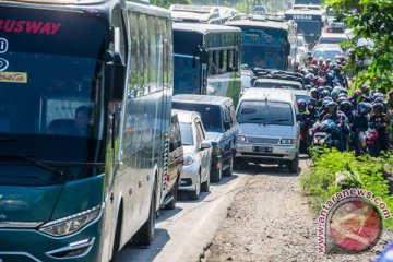 Dishub imbau pemudik waspadai jalur rawan macet