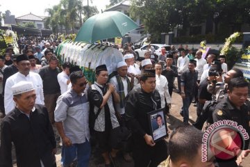 Jenazah ketua KPU dimakamkan di TPU Jeruk Purut