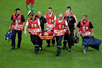 Euro 2016 - Portugal vs Prancis imbang di babak pertama, Ronaldo cedera