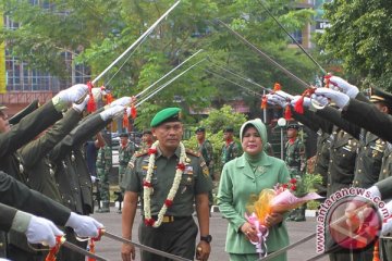 Panglima Kodam II/Sriwijaya tekankan prajurit TNI AD tetap selalu netral