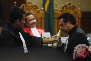 Ahli toksikologi tantang jaksa uji bau sianida di ruang sidang