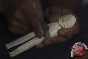 KERAJINAN TAU-TAU TORAJA