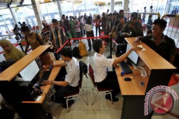 PERKETAT LONJAKAN  URBANISASI