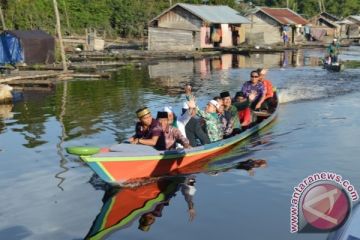 Kunker Bupati Naik Kelotok
