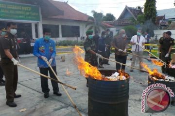 Kotim Memusnahkan Barang Bukti