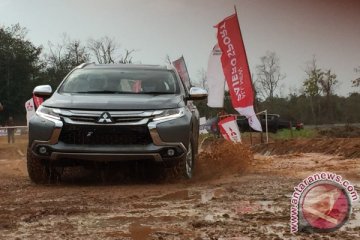 Mitsubishi boyong pereli juara dunia untuk gaet konsumen 