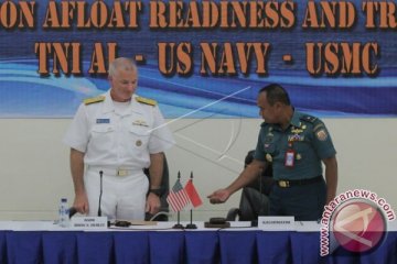 Latihan TNI AL-US Navy