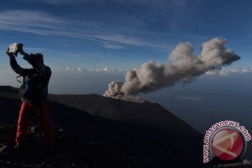 Lumajang targetkan kunjungan 6,7 juta wisatawan asing