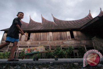 Penetapan kawasan seribu rumah gadang sebagai cagar budaya lestarikan kampung adat