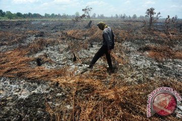 Polres Tanah Bumbu kerahkan anggota antisipasi kebakaran