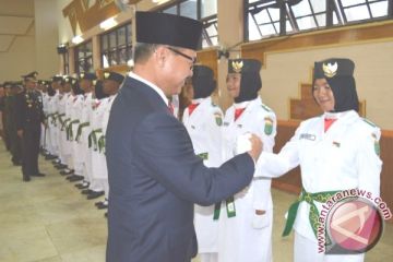 Pengukuhan Paskibraka Barsel