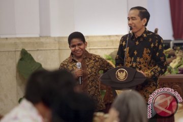 Jokowi kirim 24 profesor bangun Papua