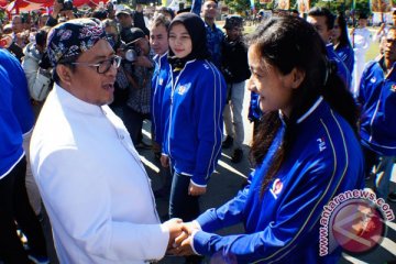 PON 2016 - Gubernur Aher semangati atlet Jabar