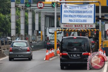 Polda Metro tunda simulasi buka tutup 19 pintu tol dalam kota