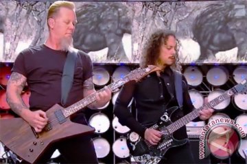 Metallica tur album baru tahun depan