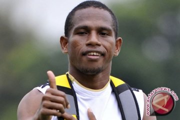 Jadi PNS Jayapura, Okto Maniani tinggalkan Persiba