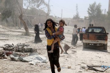 Anak-anak Suriah terjebak pertempuran di Aleppo