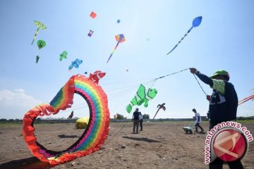 KPU-Bawaslu sosialisasi Pilkada 2020 dengan Festival Layang-Layang? Cek faktanya