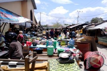 Penertiban Puluhan Bangunan Liar Pasar Kahayan