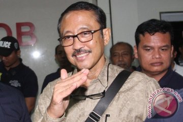 Ary Suta jalani pemeriksaan terkait senjata Gatot