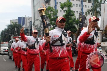 PON 2016 - Api PON XIX tiba di Gedung Sate