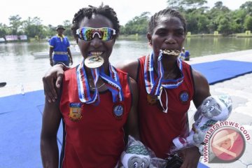 PON 2016 - Yoki/Stevani kembali sumbang emas dayung untuk Papua