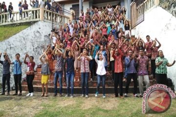 OMK Manokwari Sorong dan OMK Paroki Bunda Hati Kudus Yesus Rumengkor