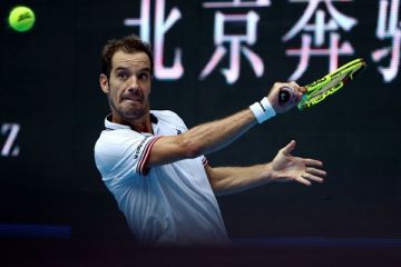 Petenis Prancis Gasquet mundur dari final Piala Davis