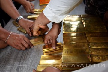 Polisi ringkus tiga penjual emas palsu di Solok Selatan
