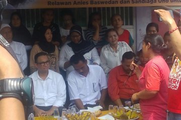 Anies teken kontrak politik dengan warga Guji Baru