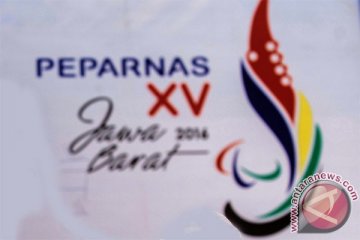 Lifter Dewi targetkan emas di Peparnas XV 2016