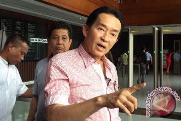 Usai sidang, Ayah Mirna ucapkan terima kasih