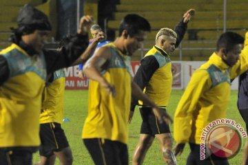 Semen Padang bertekad kalahkan Arema