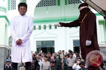 Lima pelanggar syariat Islam dihukum cambuk