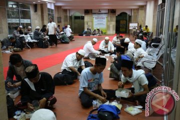 Daarut Tauhid siapkan 2.400 bungkus makanan di Istiqlal