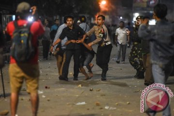 Sekelompok remaja membuat kericuhan di Penjaringan