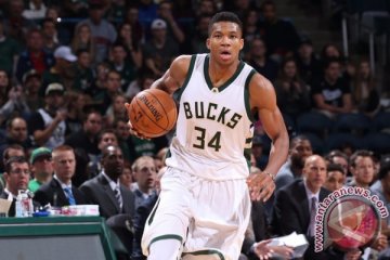 Giannis Antetokounmpo antar Bucks lewati Blazers 115-107