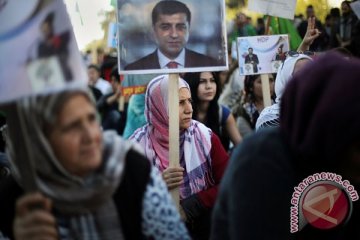 Lebih 830 tersangka anggota PKK ditangkap di Turki