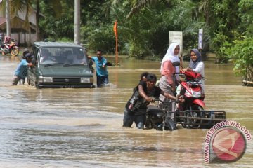 Banjir luapan sungai kembali menerjang Aceh