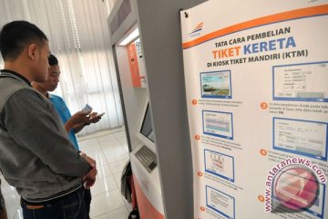 Tak ingin antre, cetak boarding pass kereta api lebih awal