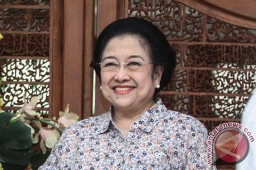 Megawati singgung pembentukan kabinet saat berulang tahun
