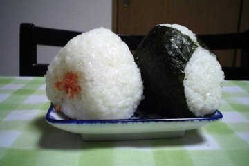 Pria Jepang meninggal karena tersedak onigiri 