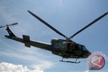 Warga lihat helikopter Bell 412 EP berputar-putar sebelum meledak