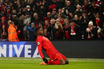 Origi pimpin Liverpool ladeni Burnley