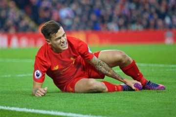 Susunan pemain Stoke vs Liverpool, Coutinho-Firmino cadangan