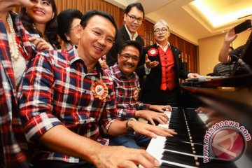 Musisi jazz tampil di Balai Rakyat Ahok-Djarot