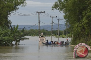 Kawasan sekitar Bengawan Solo di Bojonegoro siaga banjir