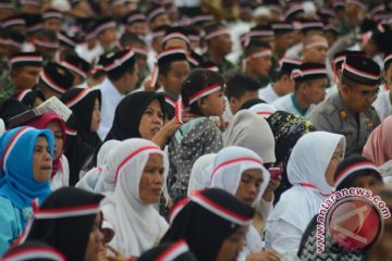 Ribuan peserta istigasah padati GOR Sidoarjo